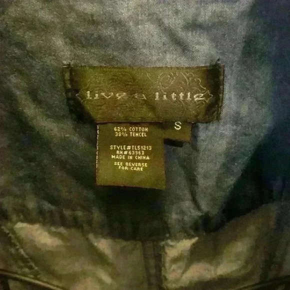 Live a little denim woman’s button up jacket - Picture 5 of 6